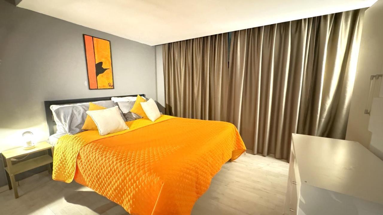 Apartamento Dora Park-Porta Susa Private Parking&Netflix Turín Exterior foto